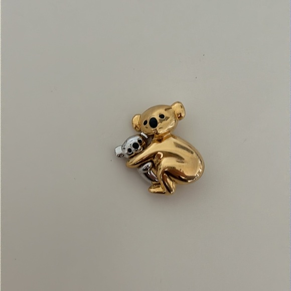 Vintage koala bear pin. - Picture 5 of 5